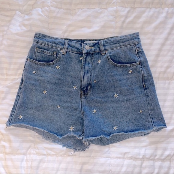 Khaki + Blue Daisy Embroidered Denim Shorts - Picture 1 of 11